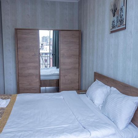 Ameri Apartments Tiflis Habitación foto